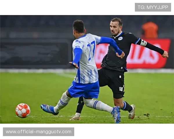 德甲讨论引入门线技术升级版，提升比赛公正性